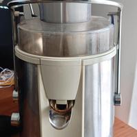 Centrifuga ariete per estrattore succhi di frutta