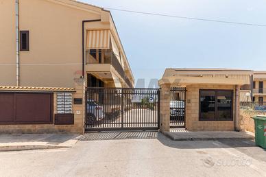 Villetta bifamiliare - Siracusa