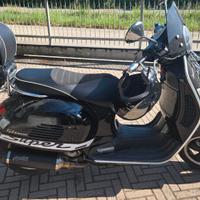 Vespa Gts 300
