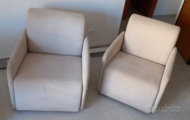 Divano 2 posti e 2 poltrone