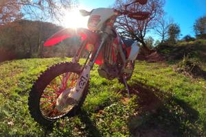 Honda CRF 250 R targata