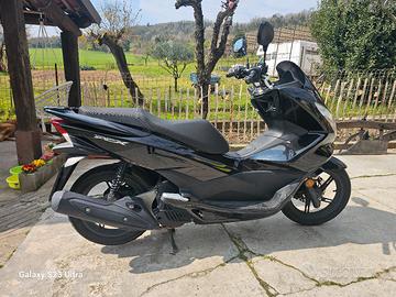 honda pcx 125
