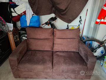 divano 2 posti
