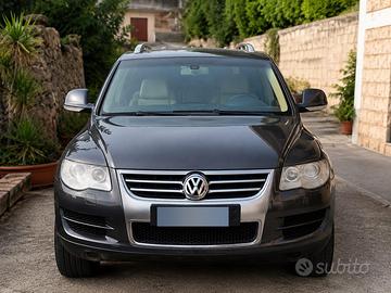 Volkswagen Touareg 3.0 V6 TDI 240 CV Exclusive  
