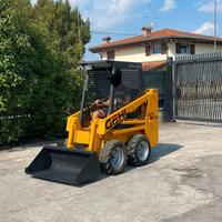 P191 - Mini Pala GEHL SL 1625