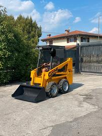 P191 - Mini Pala GEHL SL 1625