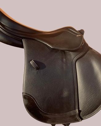 Sella da salto Ostacoli Nera misura 17