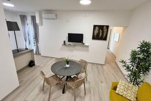 Trilocale completamente ristrutturato