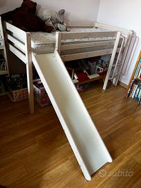 Letto Flexa per bambino soppalcato con scivolo