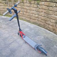 Monopattino Elettrico Segway Ninebot D28