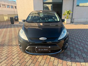 Ford Fiesta 1.4 TDCi 68CV 5 porte Titanium