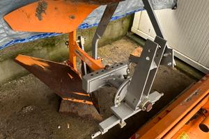 Vari macchinari per trattore