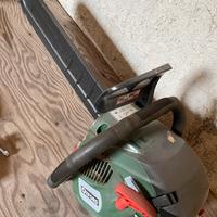 Motosega a  a benzina