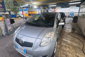 Yaris 3 porte pochi kilometri