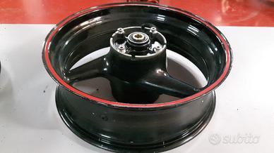 Cerchio posteriore HONDA CBR600F 01' 07'