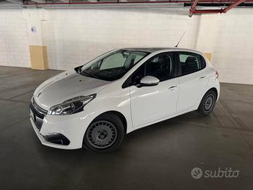 2018 PEUGEOT 208 - AUTOCARRO N1
