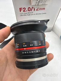 Obiettivo Samyang 12mm f2 ncs per sony