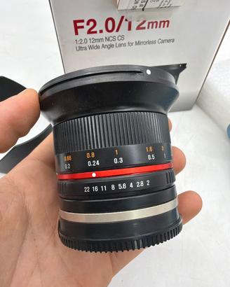 Obiettivo Samyang 12mm f2 ncs per sony
