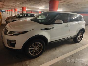 range rover evoque immatricolata autocarro N1