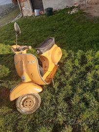 Vespa 50 anni '70
