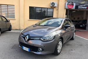 Renault Clio Anno 2015 1.2 Benz/GPL 5 porte C.D.F.