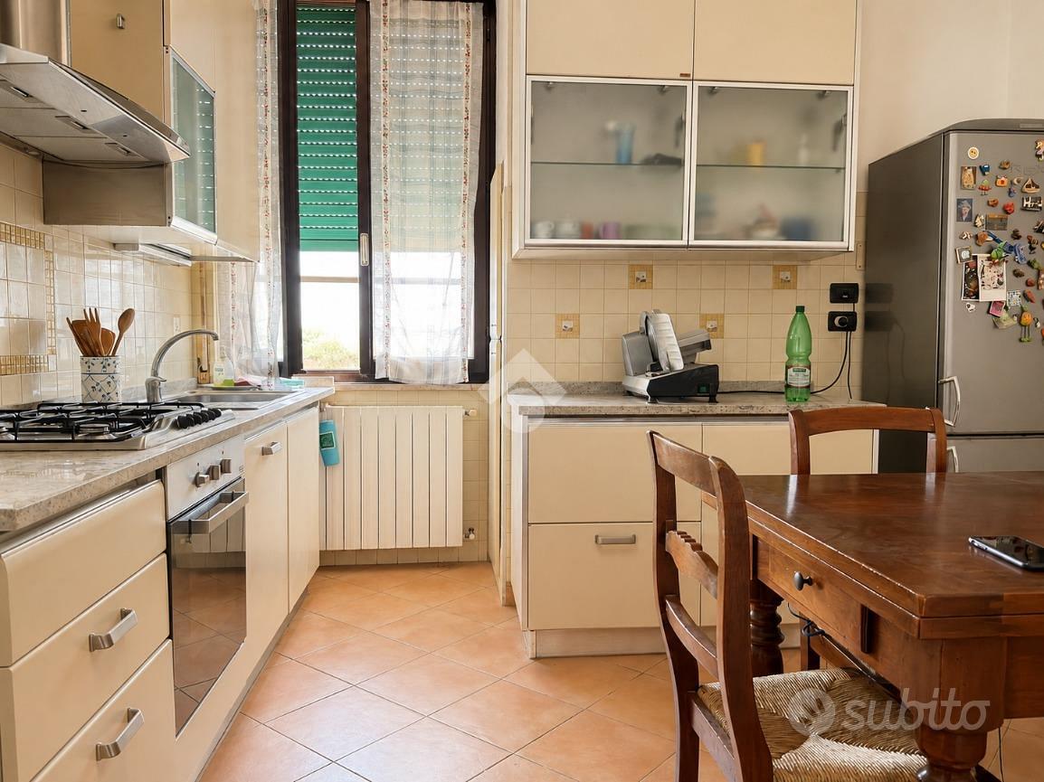 Apartment in Livorno, Colline, Consiglio di Zona 6 - Vista 5