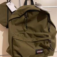 Zaino eastpak verde militare + astuccio