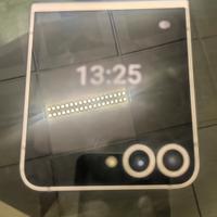 Samsung Galaxy Z Flip6 - 512GB