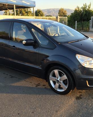 Ford s- max titanium tdci