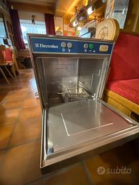 Lavabicchieri per bar