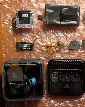 GoPro Hero 11 black mini smontata