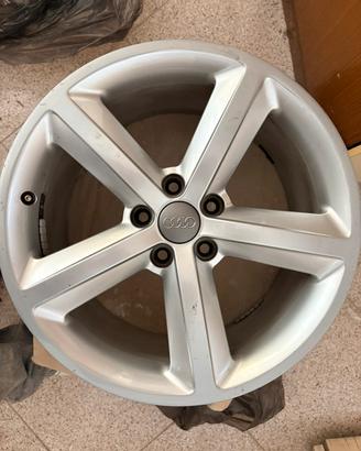 Cerchi da 18" audi oroginali per audi tt mk2
