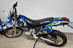 moto YAMAHA  TTR 2002
