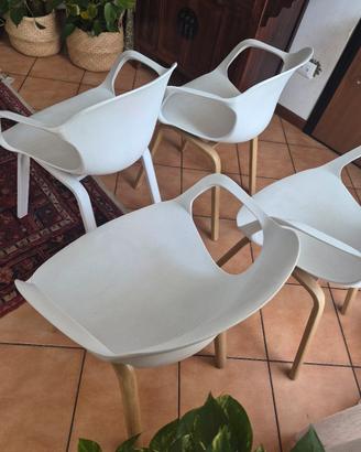 4 sedie di cui 1 gia verniciata n n