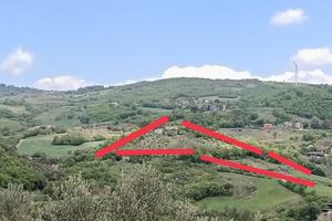 Vendita terreno e casale da ristrutturare Sannio