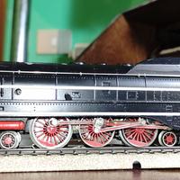 Locomotiva Märklin SK800