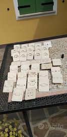 prese elettriche varie mod. Ticino 