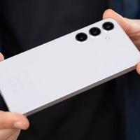 S25 Samsung Galaxy Titanium 5G 12Gb Ram Dual Sim