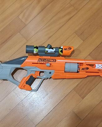 nerf accustrike alphahawk+mirino