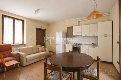 Bilocale con giardino privato e box!!!
