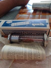 siringa vintage per animali 