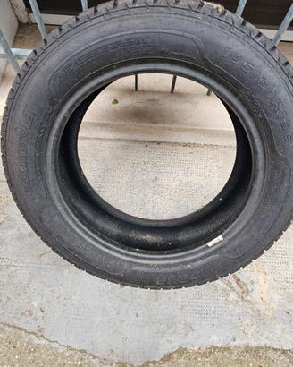 gomme 195/60r16