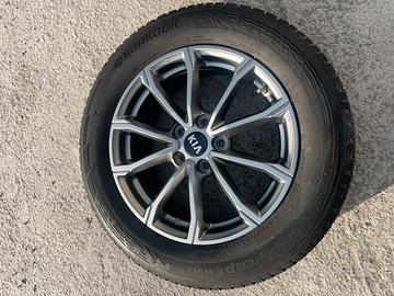 Kia sportage  4 ruote complete come da foto