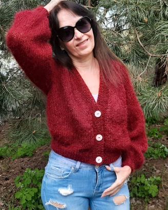 Cardigan bordeaux fluffy in mohair handmade