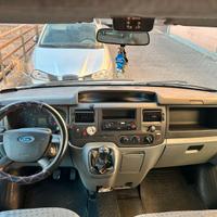 Pulmino Ford Transit