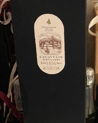 Lagavulin 16 whisky