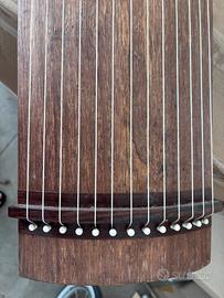 Koto arpa giapponese