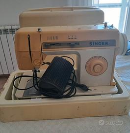 macchina da cucire portatile Singer 