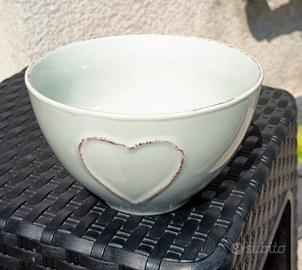 Tazza/ciotola in porcellana con cuore in rilievo 