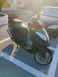 SCOOTER DAELIM 125